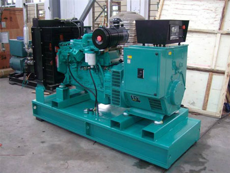 江汉石油管理局200kw康明斯柴油发电机组图片 江汉石油管理局200kw康明斯柴油发电机组图片